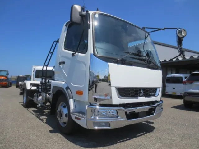 三菱 ファイター 2KG-FK72F(2WD)の写真2