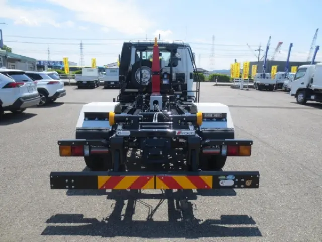 三菱 ファイター 2KG-FK72F(2WD)の写真7