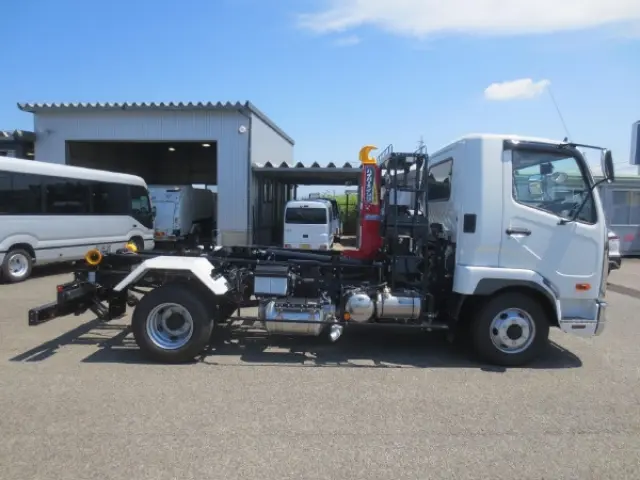 三菱 ファイター 2KG-FK72F(2WD)の写真8