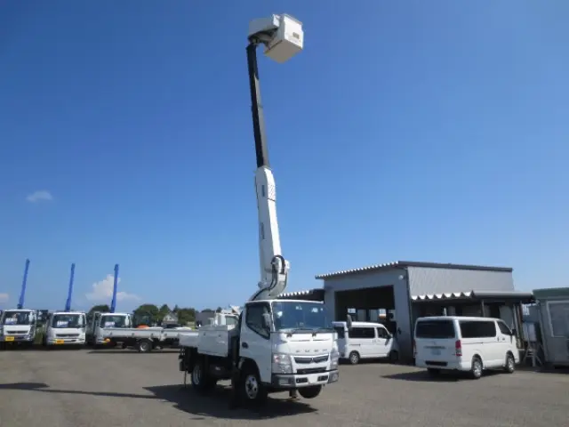 三菱 キャンター TPG-FEA50(2WD)の写真10