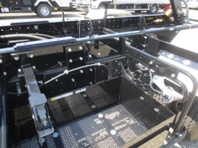 三菱 ファイター 2KG-FK72F(2WD)の写真16