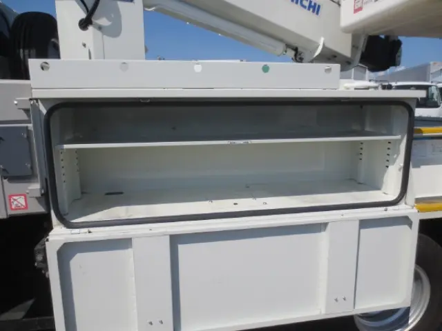 三菱 キャンター TPG-FEA50(2WD)の写真19