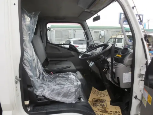 三菱 キャンター TPG-FEA50(2WD)の写真22