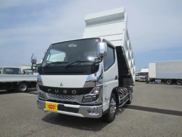 三菱 キャンター 2RG-FBA60(2WD)の写真1