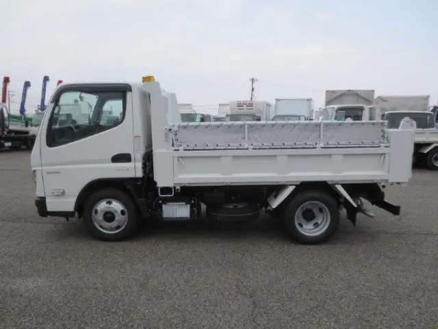 三菱 キャンター 2RG-FBA60(2WD)の写真9