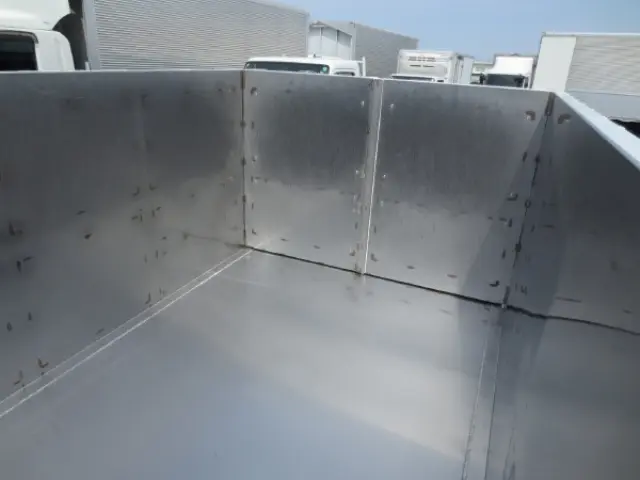 三菱 キャンター 2RG-FBA60(2WD)の写真11