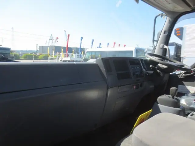 ＵＤ コンドル 2PG-BRR90S1(2WD)の写真13