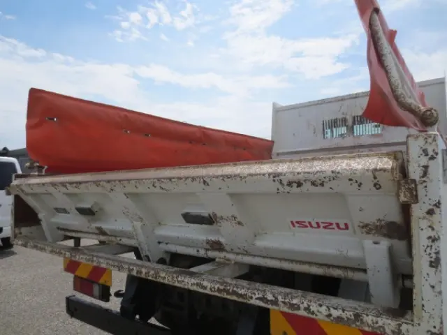 いすゞ フォワード 2PG-FRR90S1(2WD)の写真21