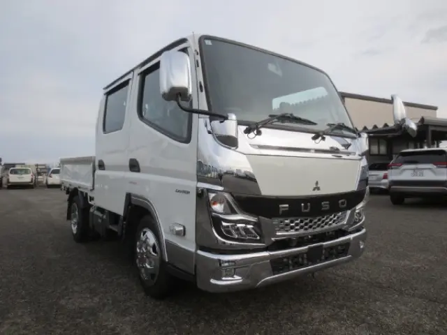 三菱 キャンター 2RG-FBA20(2WD)の写真2