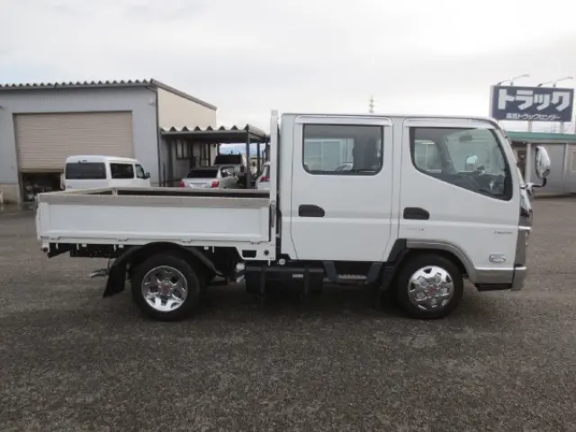 三菱 キャンター 2RG-FBA20(2WD)の写真8