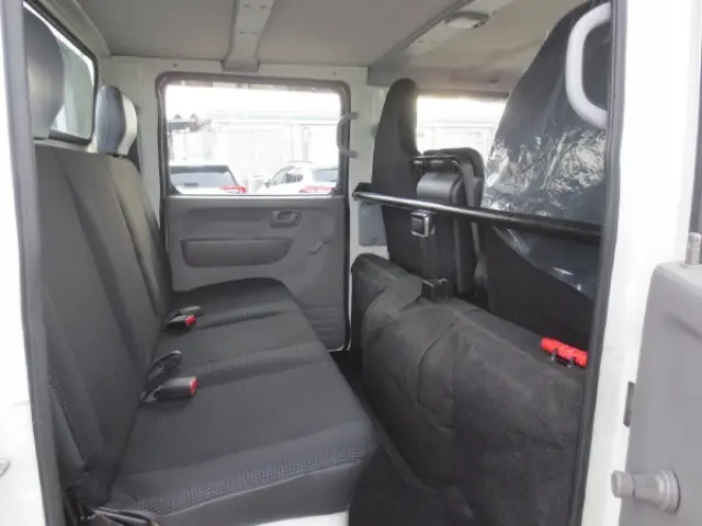 三菱 キャンター 2RG-FBA20(2WD)の写真13