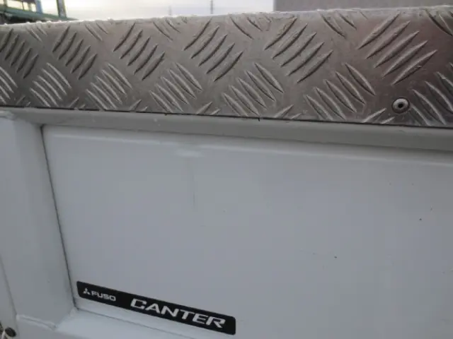 三菱 キャンター 2RG-FBA20(2WD)の写真27