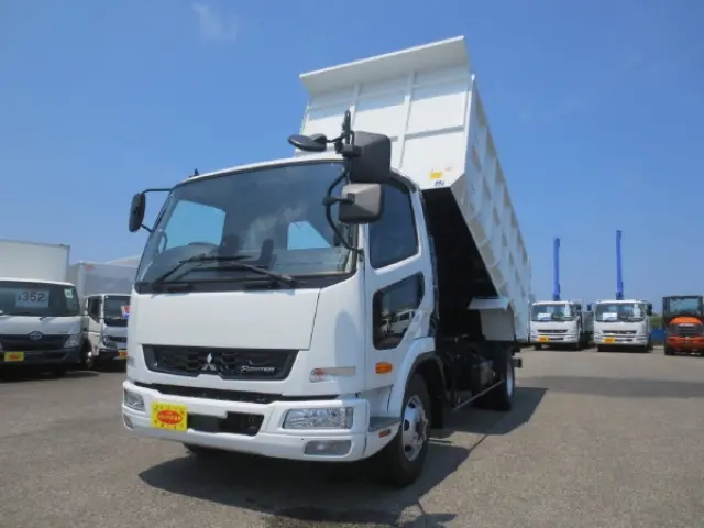 三菱 ファイター 2KG-FK72F(2WD)の写真1