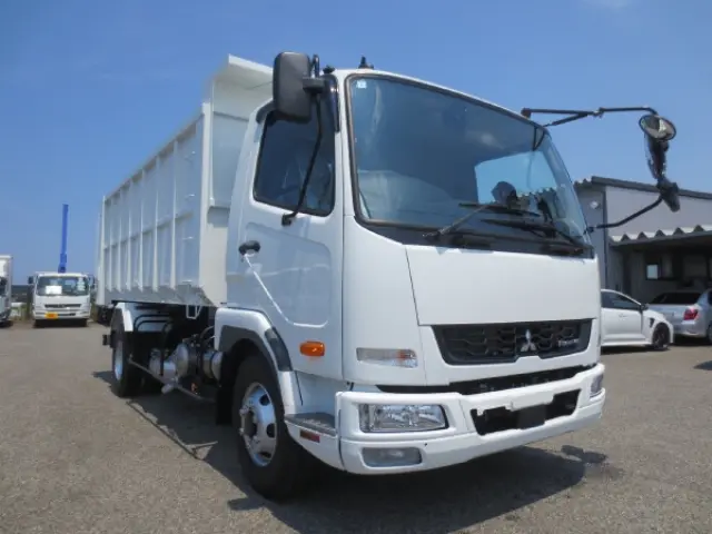 三菱 ファイター 2KG-FK72F(2WD)の写真2