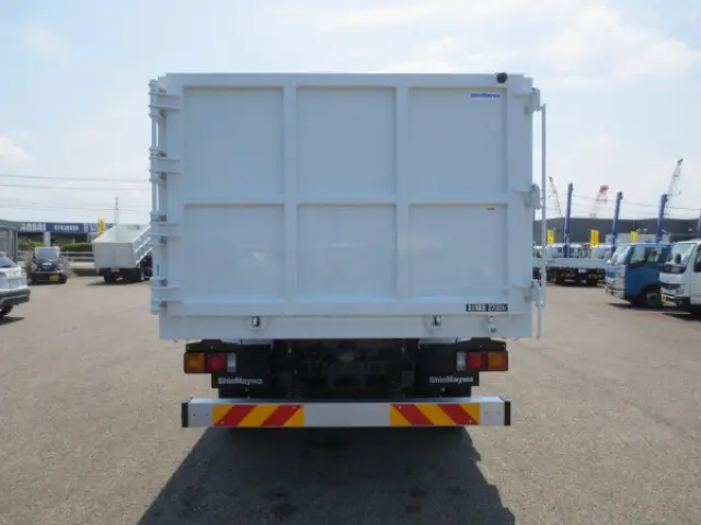 三菱 ファイター 2KG-FK72F(2WD)の写真7