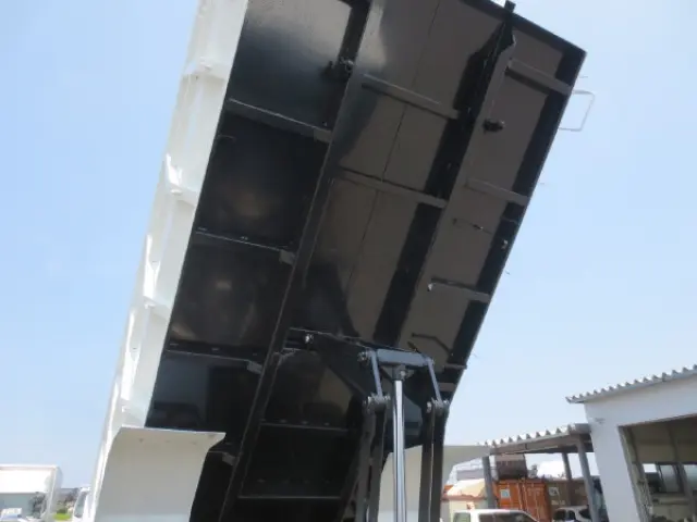 三菱 ファイター 2KG-FK72F(2WD)の写真14