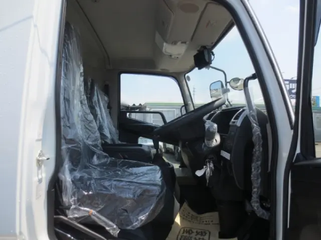 三菱 ファイター 2KG-FK72F(2WD)の写真16