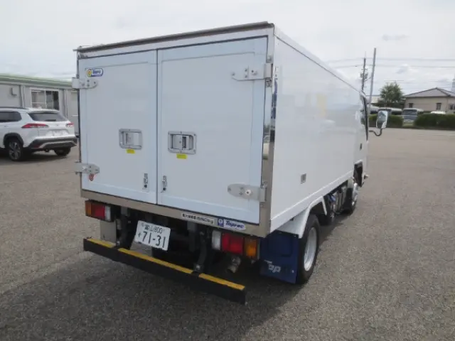 日産 アトラス 2RG-AHR88AN(2WD)の写真4