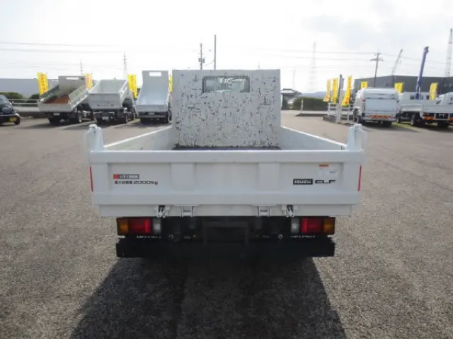 いすゞ エルフ 2RG-NJR88AD(2WD)の写真7