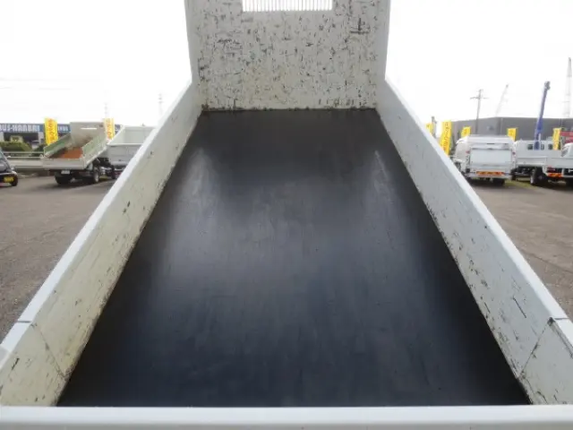 いすゞ エルフ 2RG-NJR88AD(2WD)の写真10