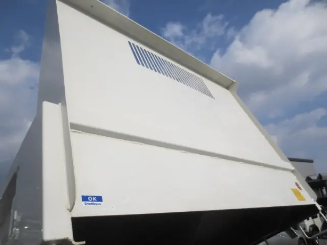 いすゞ エルフ 2RG-NJR88AD(2WD)の写真11