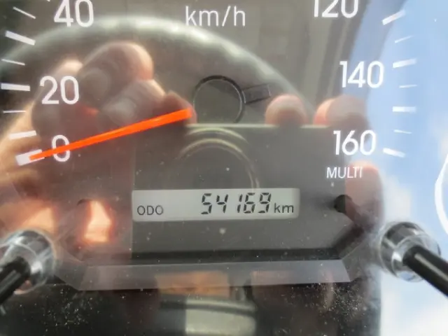 いすゞ エルフ 2RG-NJR88AD(2WD)の写真16