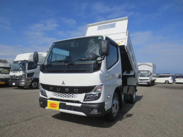 三菱 キャンター 2RG-FBA60(2WD)の写真1