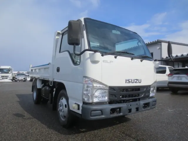 いすゞ エルフ TPG-NJR85AD(2WD)の写真2