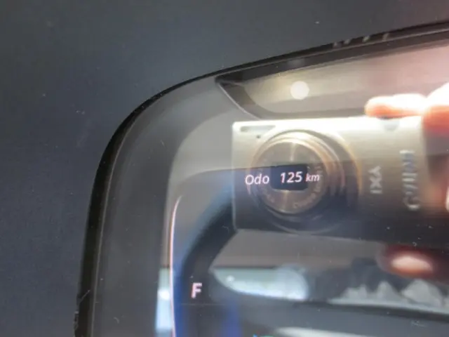 三菱 キャンター 2RG-FBA60(2WD)の写真16