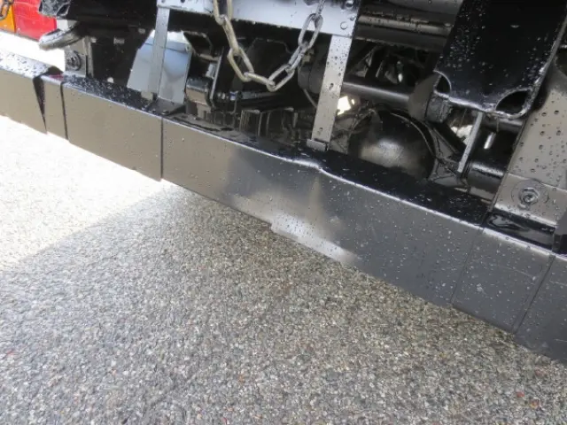 いすゞ エルフ TPG-NJR85AD(2WD)の写真23