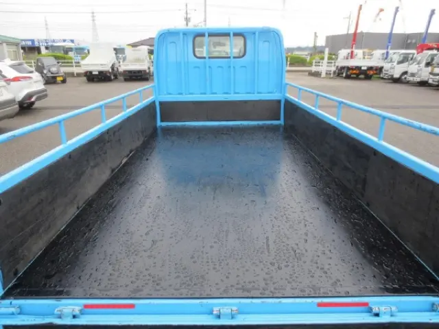 三菱 キャンター TPG-FBA20(2WD)の写真10