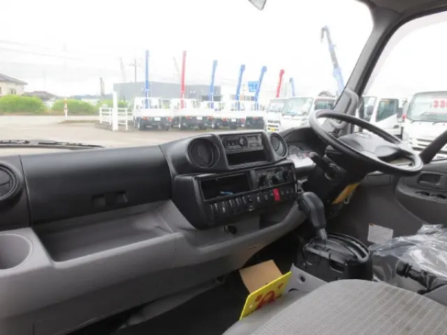 日野 デュトロ TPG-XZU655M(2WD)の写真14