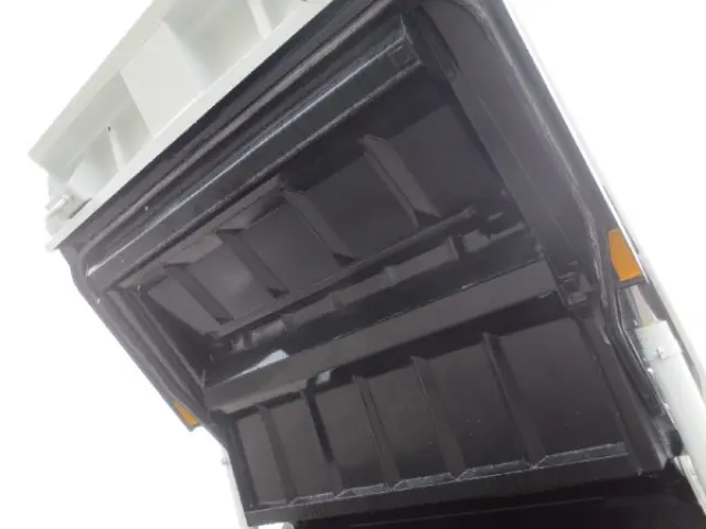 三菱 キャンター 2RG-FEAV0(2WD)の写真15