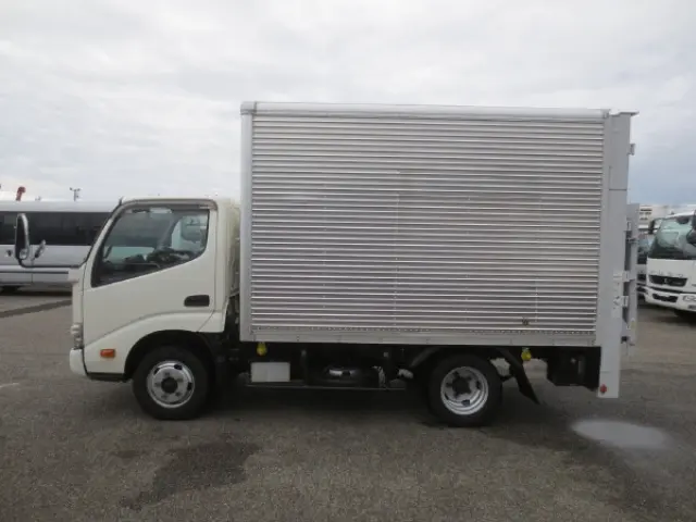 日野 デュトロ 2RG-XZCX605M(2WD)の写真10