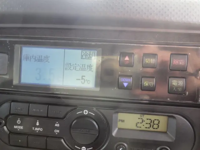 いすゞ エルフ 2RG-NPR88AN(2WD)の写真14