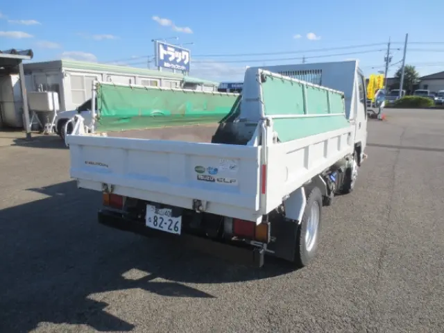 いすゞ エルフ 2RG-NJR88AD(2WD)の写真4