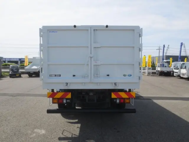 三菱 ファイター 2KG-FK72F(2WD)の写真7