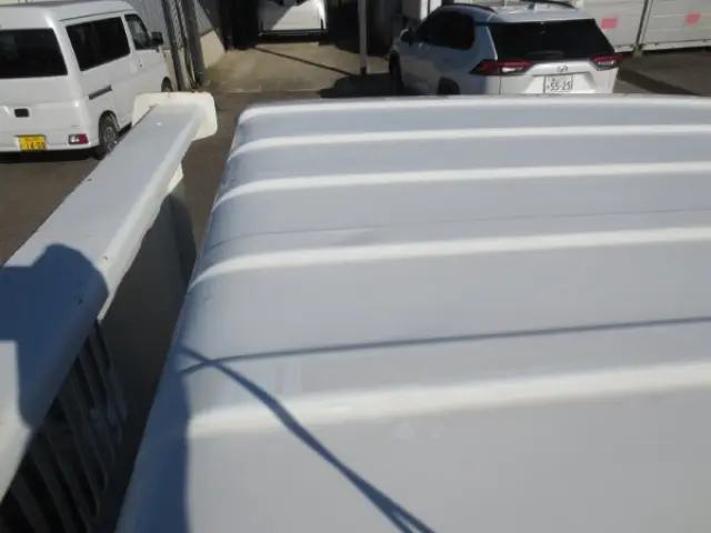 いすゞ エルフ 2RG-NJR88AD(2WD)の写真21