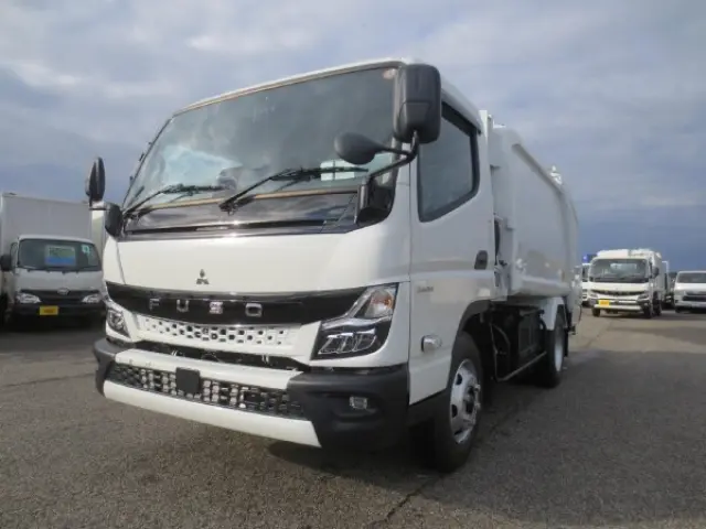 三菱 キャンター 2PG-FEB90(2WD)の写真3