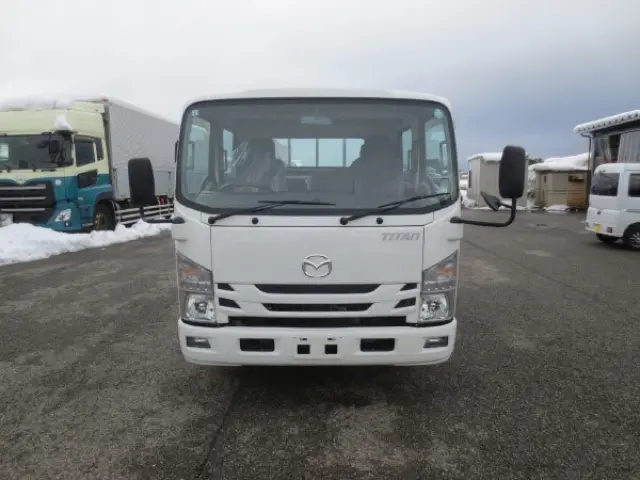 マツダ タイタン TRG-LPR85AR(2WD)の写真6