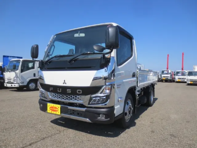 三菱 キャンター 2RG-FBAV0(2WD)の写真1