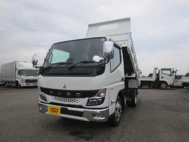 三菱 キャンター 2RG-FBA60(2WD)の写真1