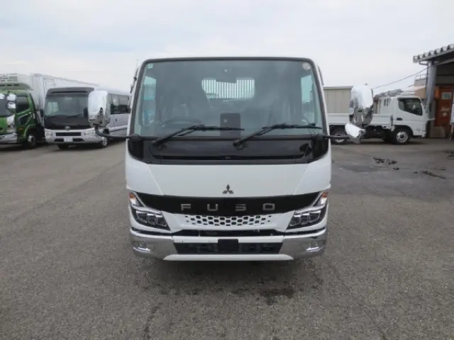 三菱 キャンター 2RG-FBA60(2WD)の写真6