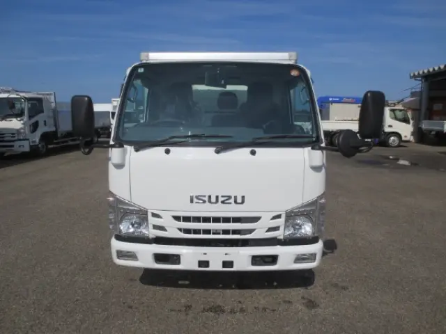 いすゞ エルフ TRG-NHS85AN(2WD)の写真6