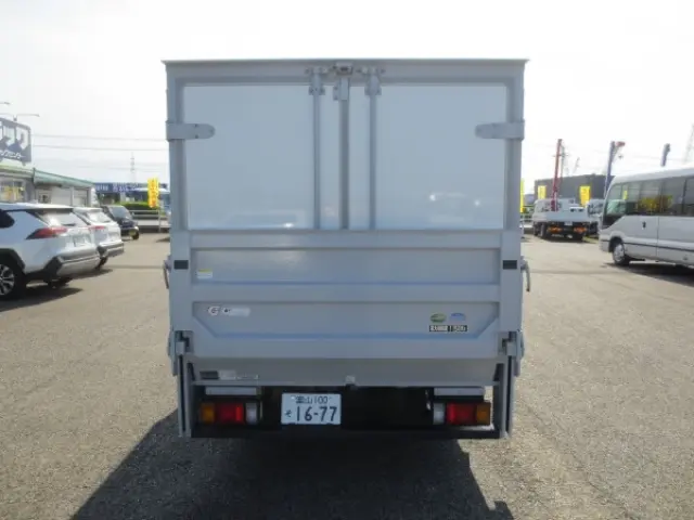 いすゞ エルフ TRG-NHS85AN(2WD)の写真7