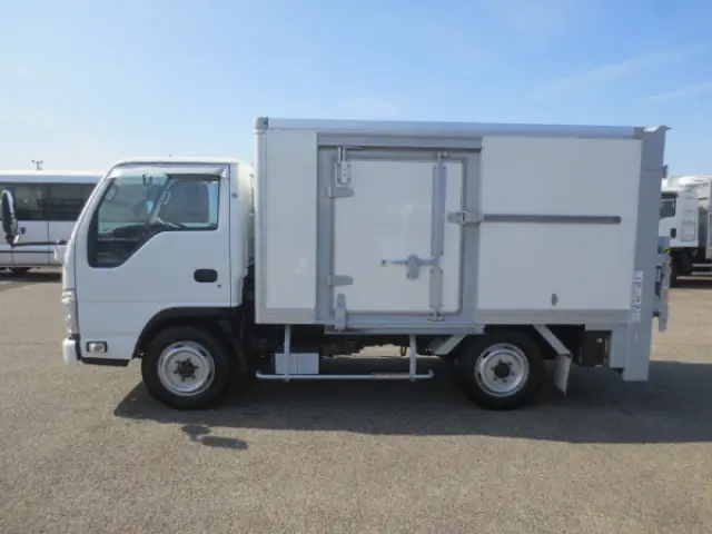 いすゞ エルフ TRG-NHS85AN(2WD)の写真10