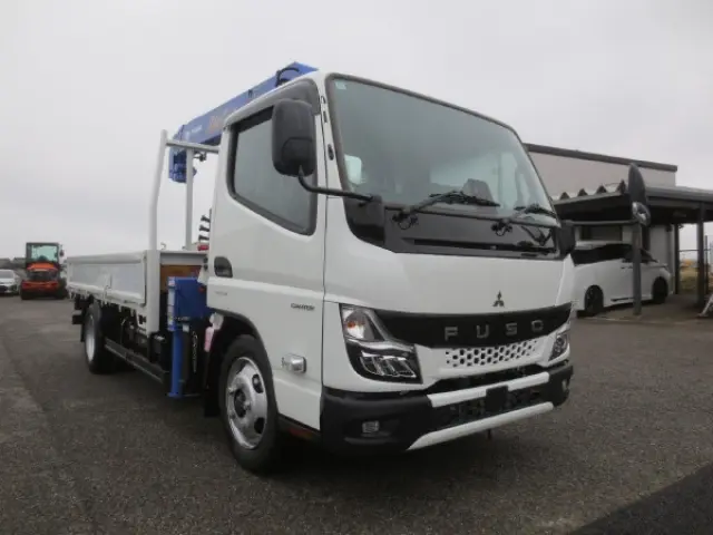 三菱 キャンター 2RG-FEAV0(2WD)の写真2