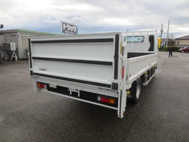三菱 キャンター 2PG-FEB50(2WD)の写真4