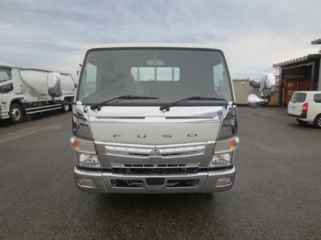 三菱 キャンター 2PG-FEB50(2WD)の写真6