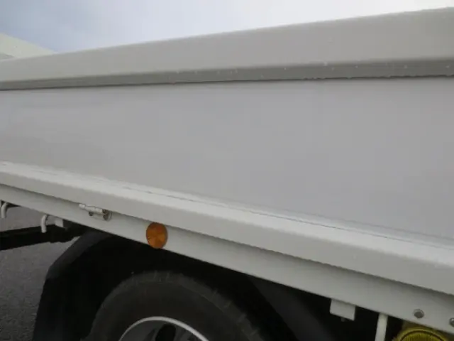 三菱 キャンター 2PG-FEB50(2WD)の写真17